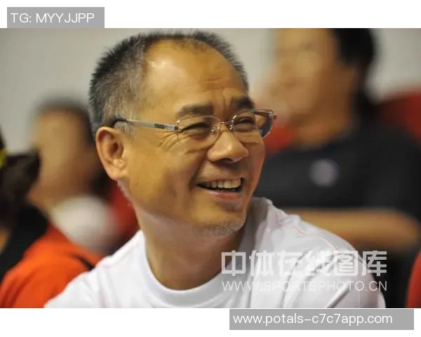 2008年季后赛辽宁队与八一队的激烈对决回顾与精彩瞬间分析