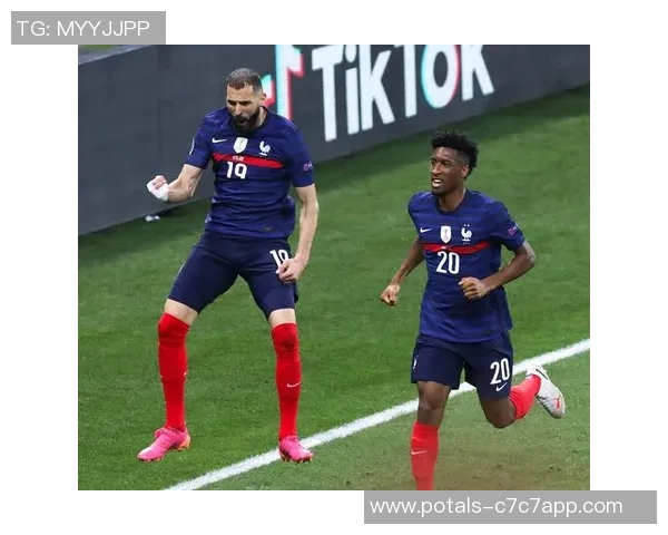 本泽马的传奇之路：从天才少年到世界足球巨星的成长历程